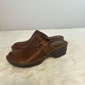 B.O.C. Born Concept Brown Leather Clogs Women’s Slip On Comfort Mule Shoes 10